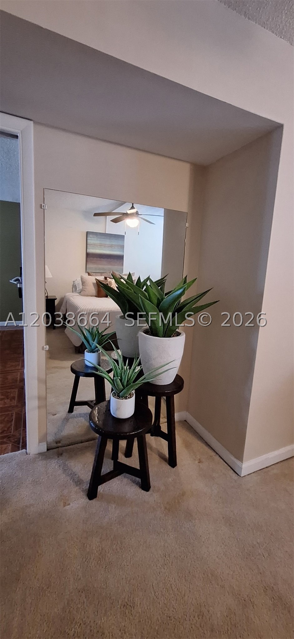 ROYAL MARINER CONDO - Residential