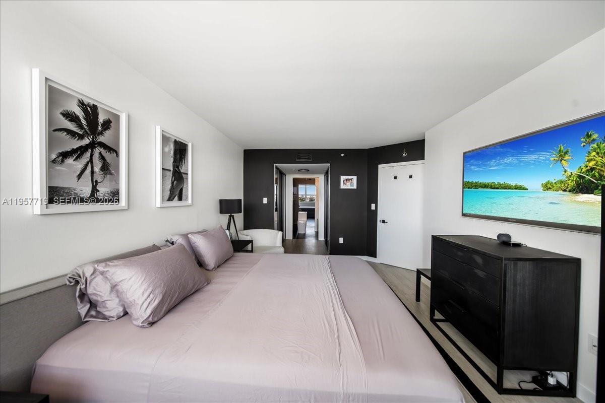 THE FLORIDIAN CONDO - Residential