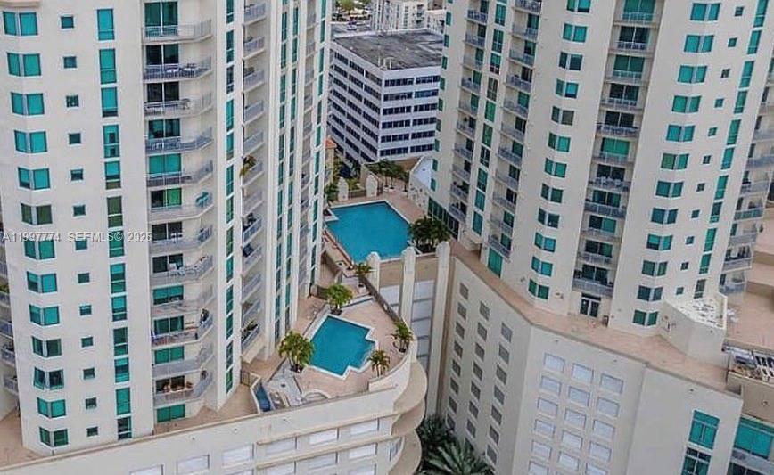 Rare 3-bedroom, 2-bath residence in Downtown Dadeland! Located on the desirable 8th floor (same floor as pool & gym), this unit features high ceilings, a spacious layout, an oversized open wraparound balcony, and 24-hour security. Steps from Downtown Dadeland, Publix, Dadeland Mall, and Metro. Lockbox, easy to show. Don't miss out!!
