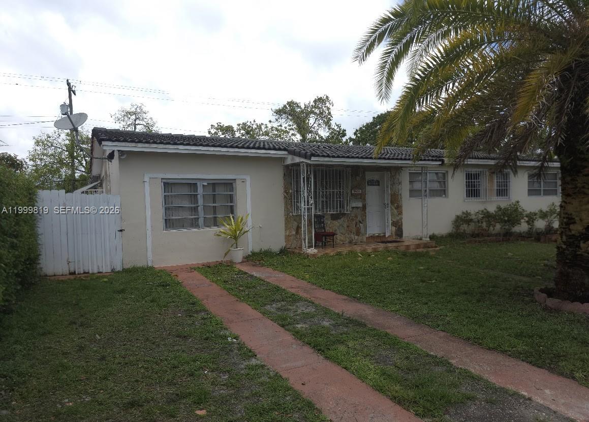 CORAL GABLES HEIGHTS - Residential