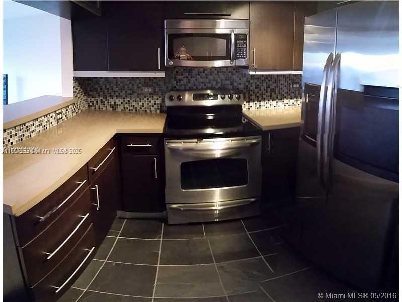 BRICKELL TOWNHOUSE CONDO - Residential Lease