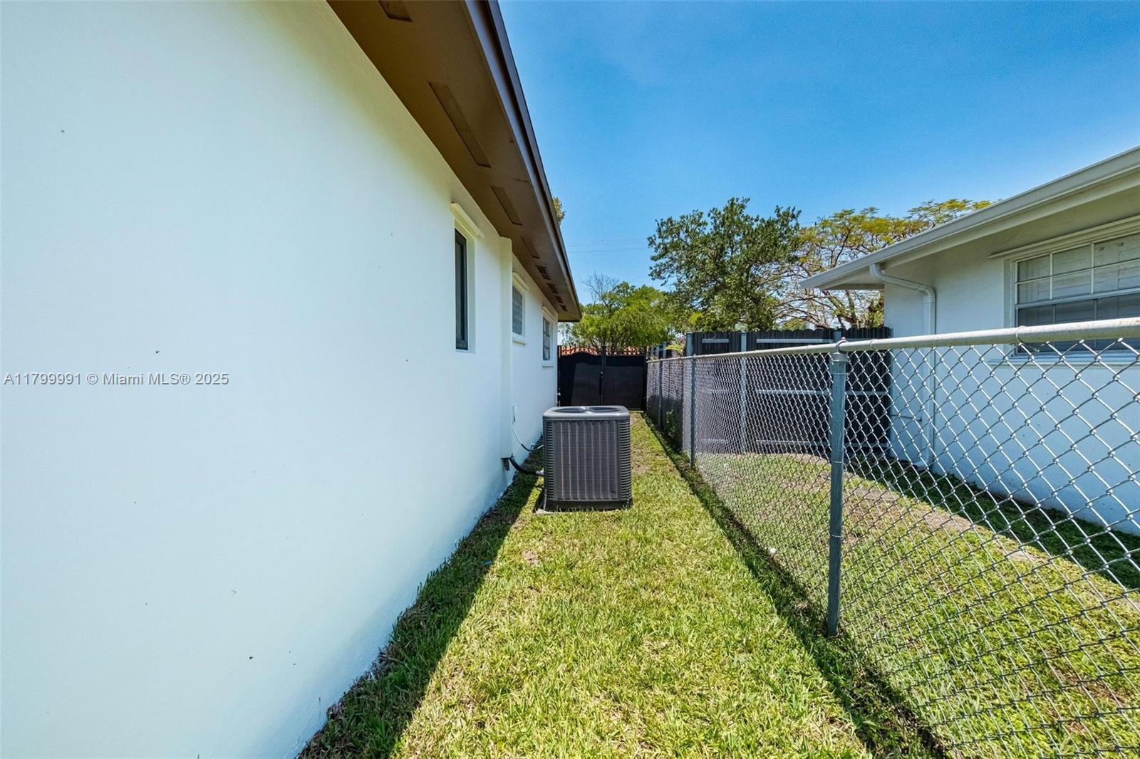TOWNE HAVEN - Residential Lease