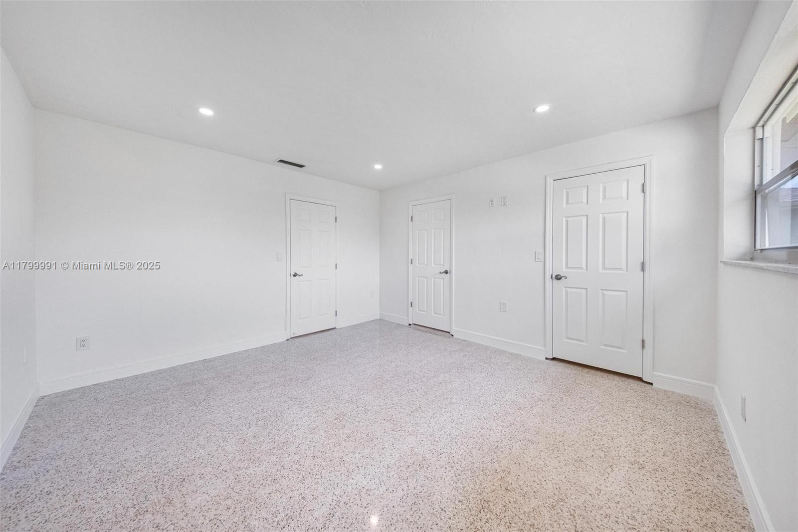 TOWNE HAVEN - Residential Lease
