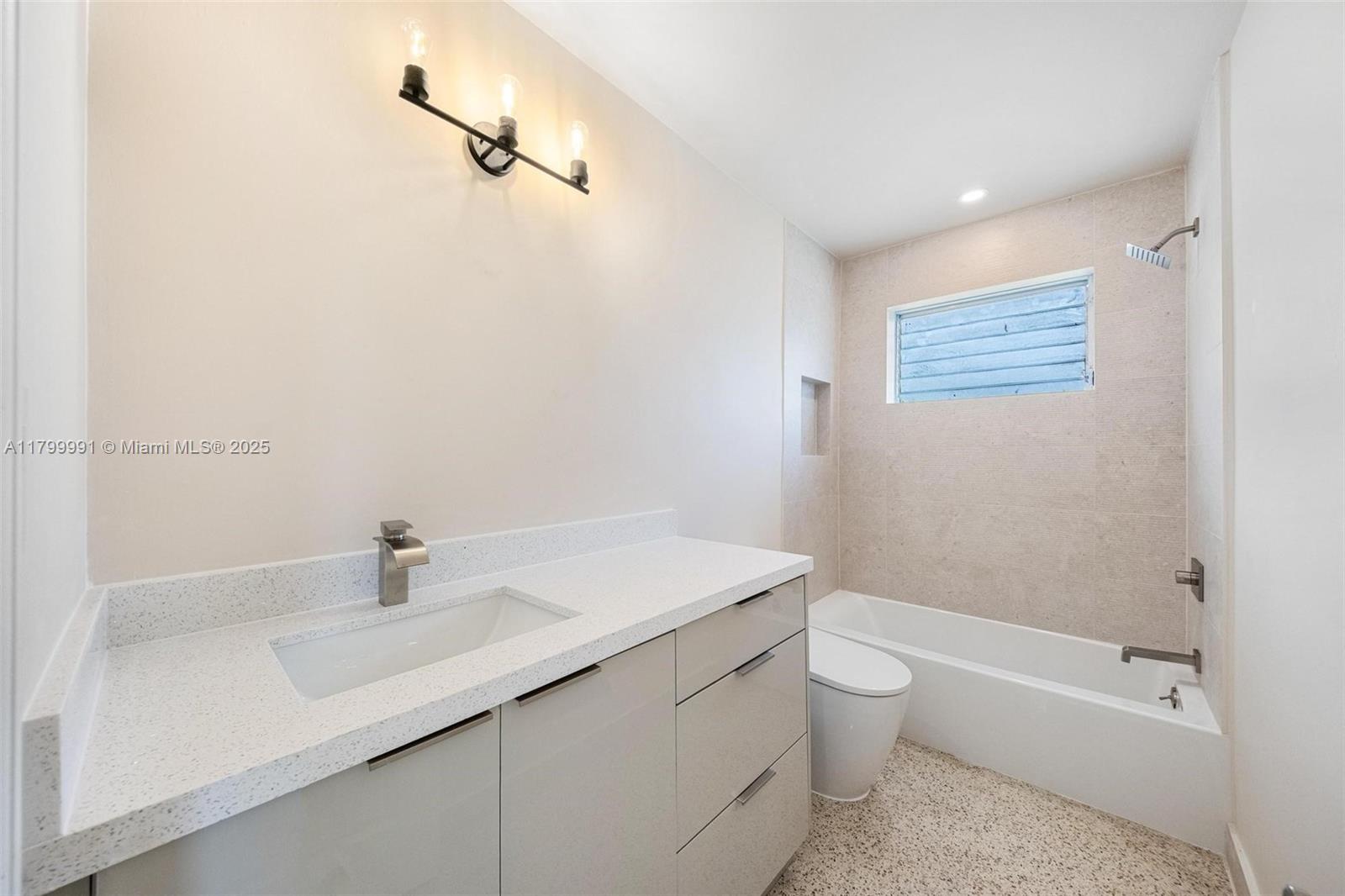 TOWNE HAVEN - Residential Lease