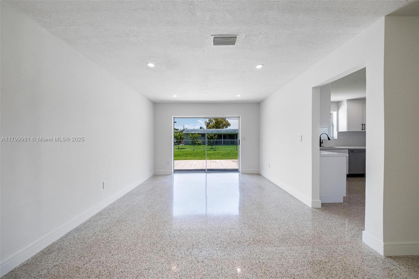 TOWNE HAVEN - Residential Lease