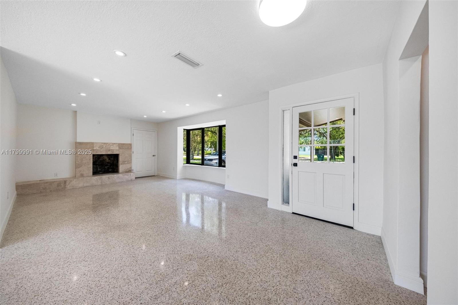 TOWNE HAVEN - Residential Lease
