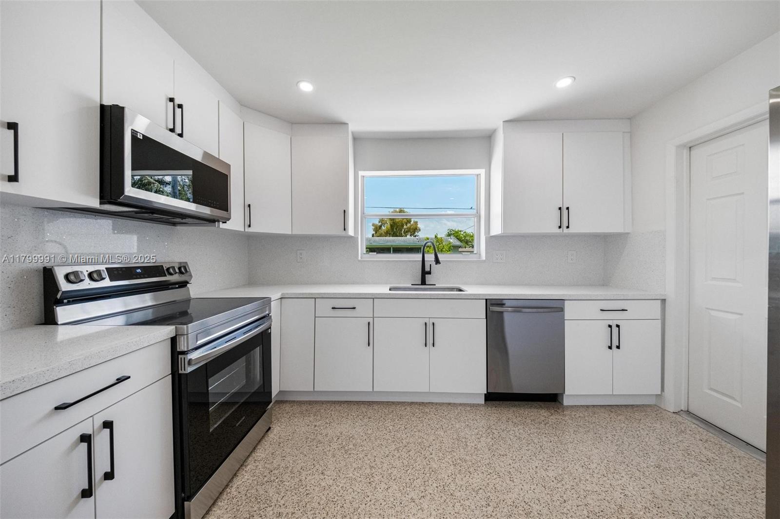 TOWNE HAVEN - Residential Lease