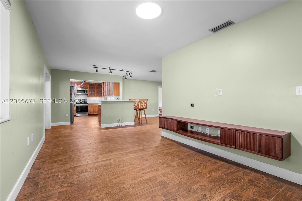 HERITAGE TRAILS TWO - Residential