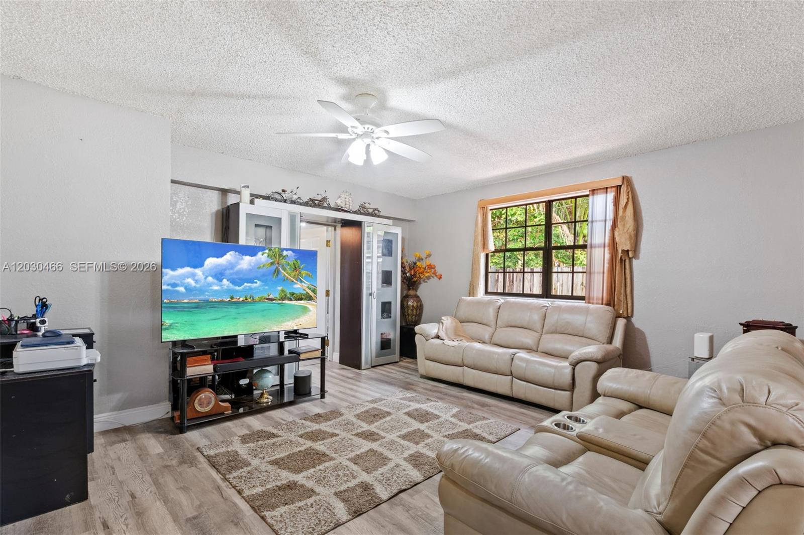VENETIAN GARDEN REV - Residential