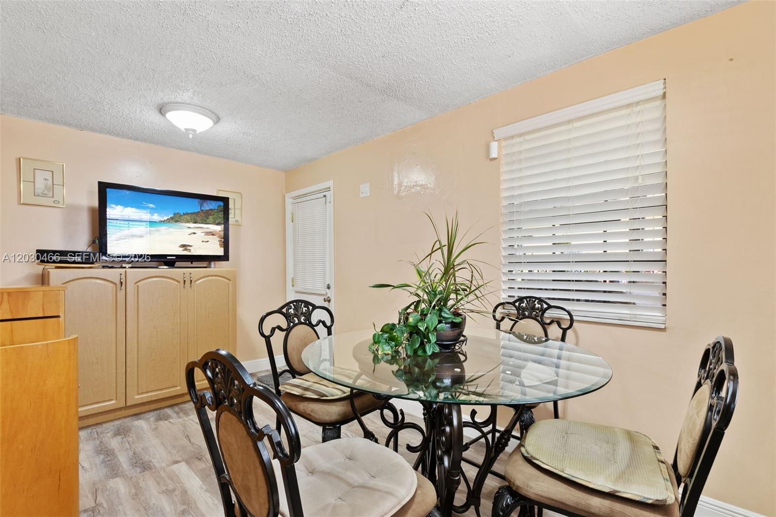 VENETIAN GARDEN REV - Residential