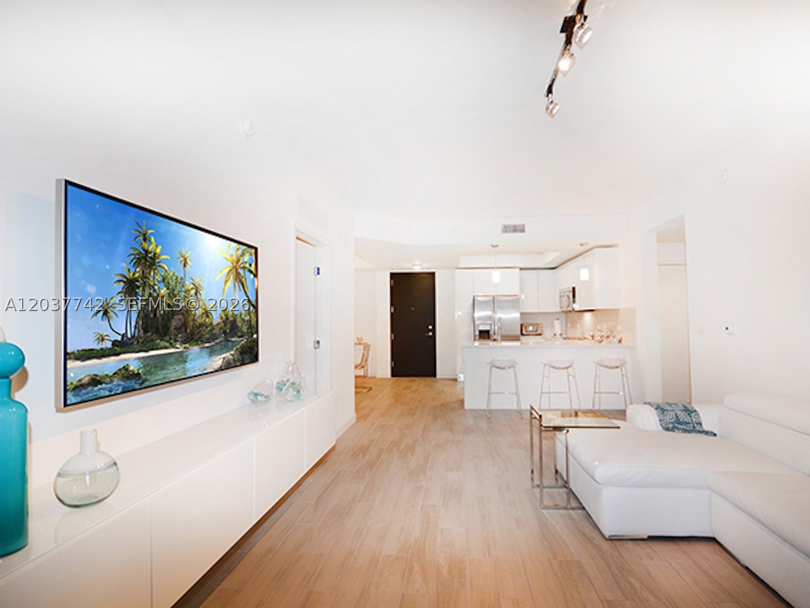NINE AT MARY BRICKELL VIL - Residential Lease