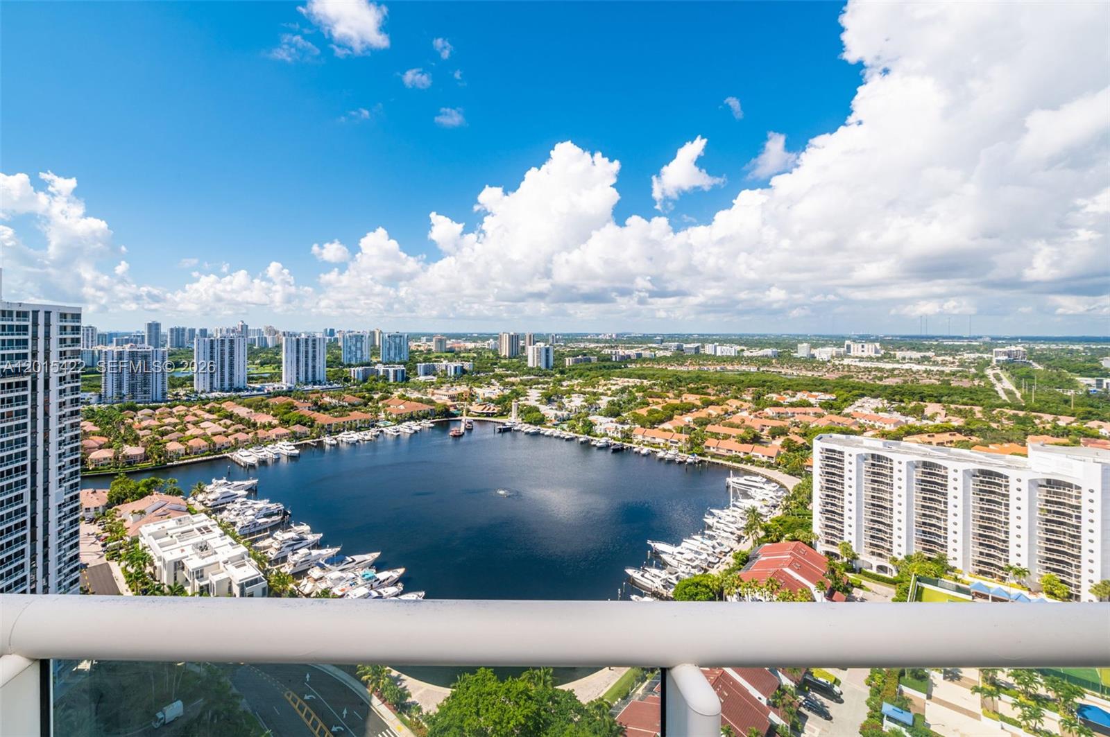 NORTH TOWER AT THE POINT - Residential