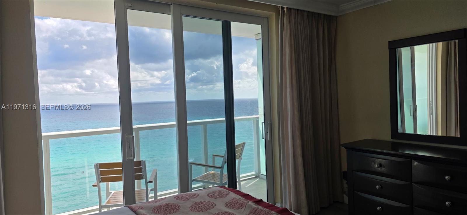 THE AVENTURA BEACH CLUB C - Residential