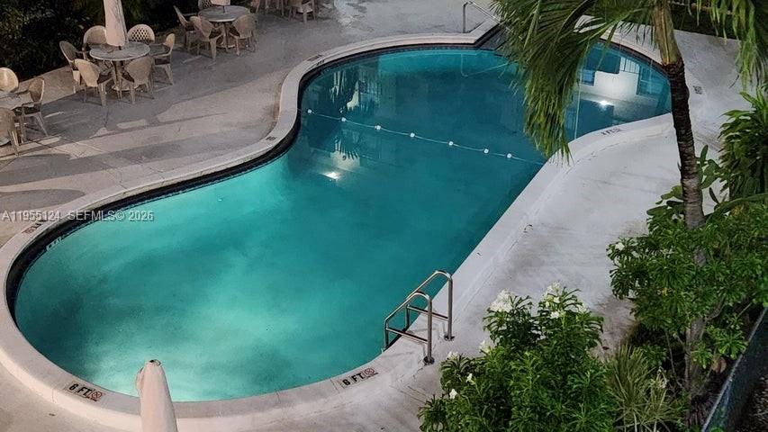 WARRENTON HOUSE CONDO - Residential