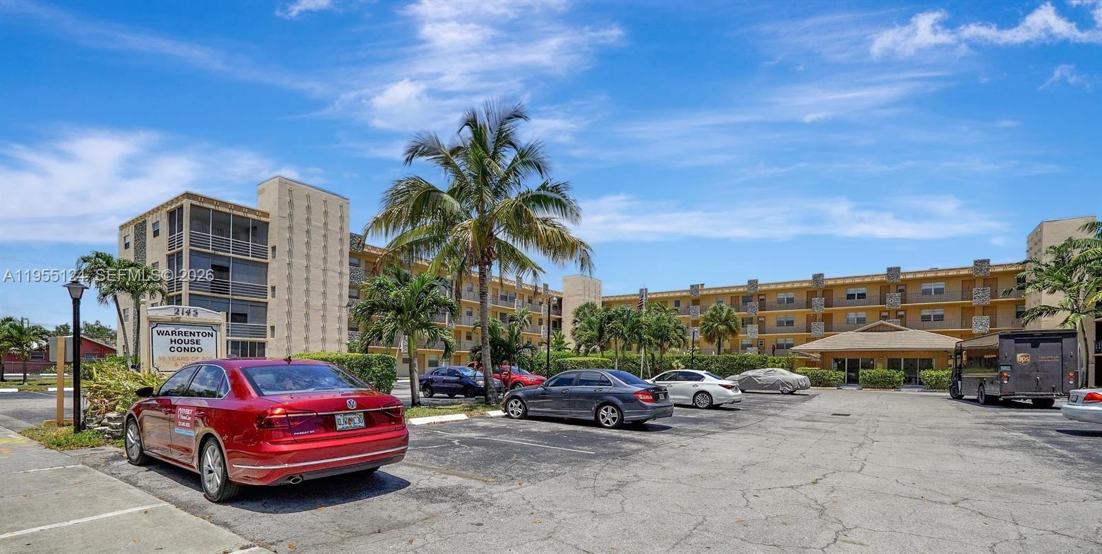 WARRENTON HOUSE CONDO - Residential
