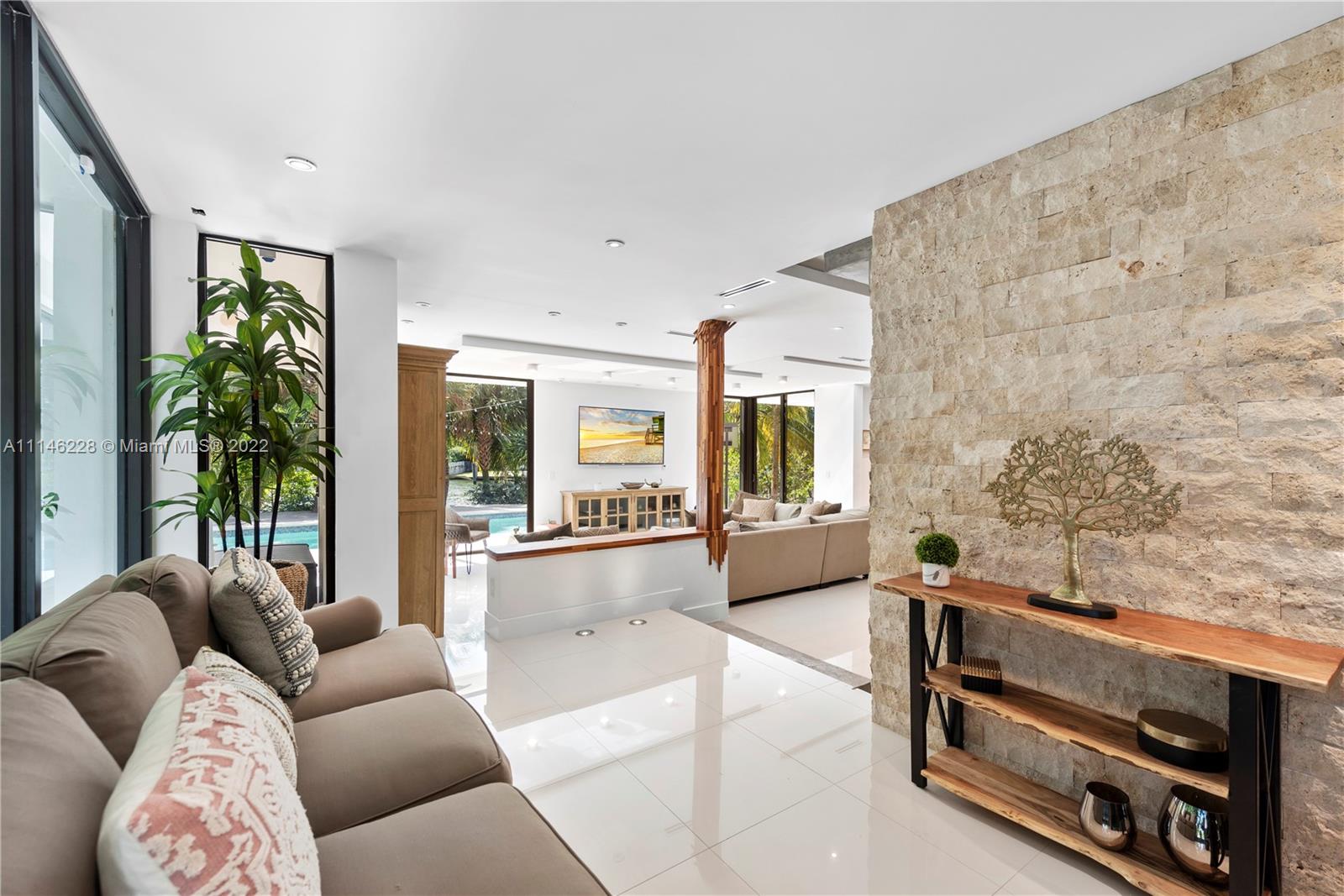 SHORECREST - Residential