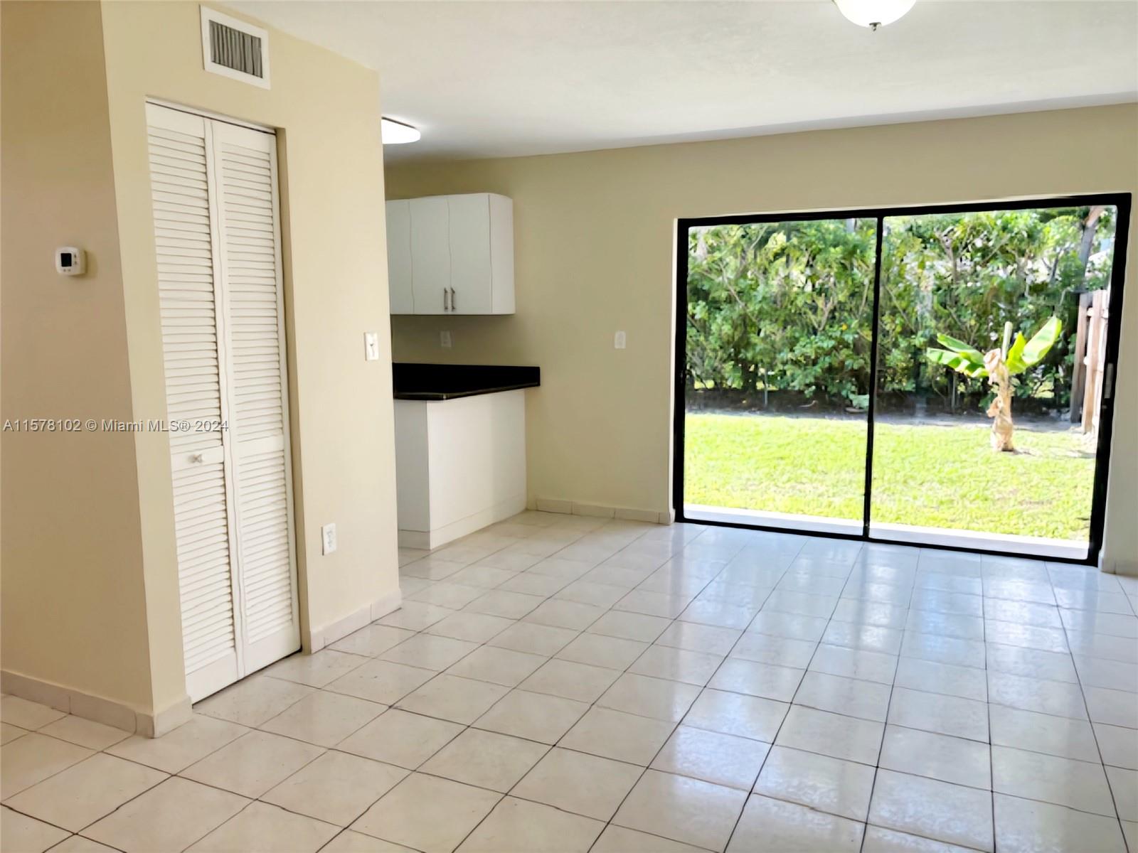 COSSIOS SUB NO 1 - Residential Lease