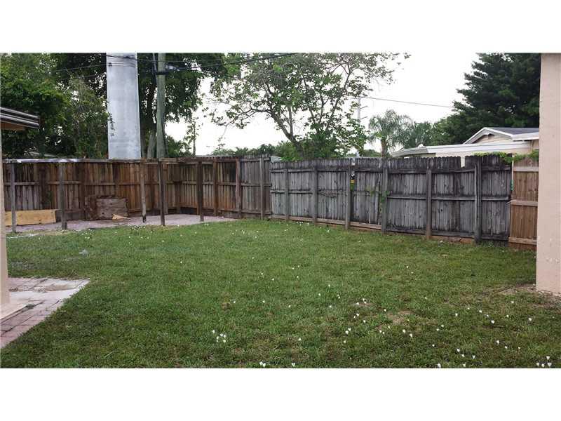 PLAYLAND ESTATES SEC 2 35 - Residential Lease