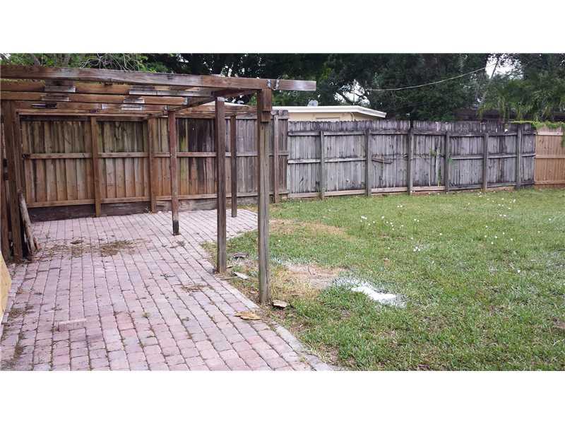 PLAYLAND ESTATES SEC 2 35 - Residential Lease