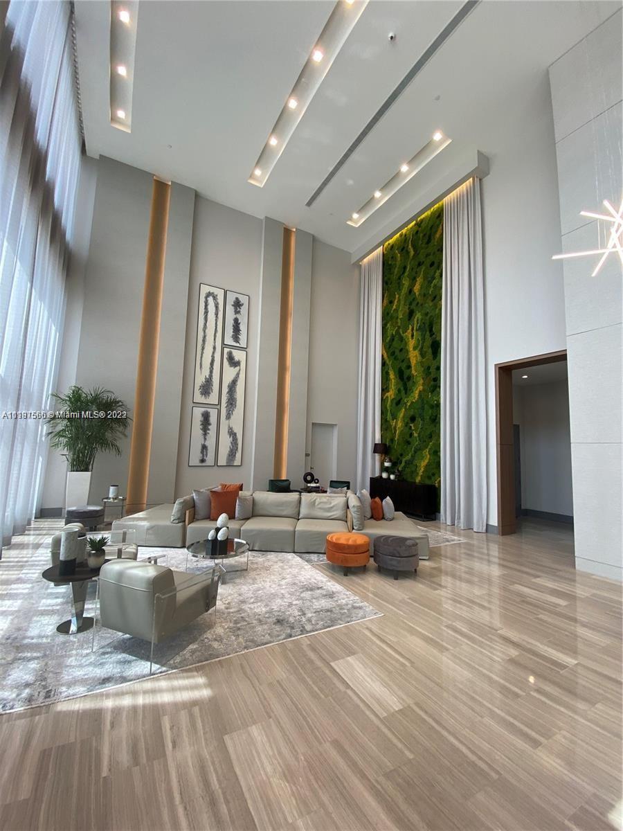 5350 PARK CONDO - Residential