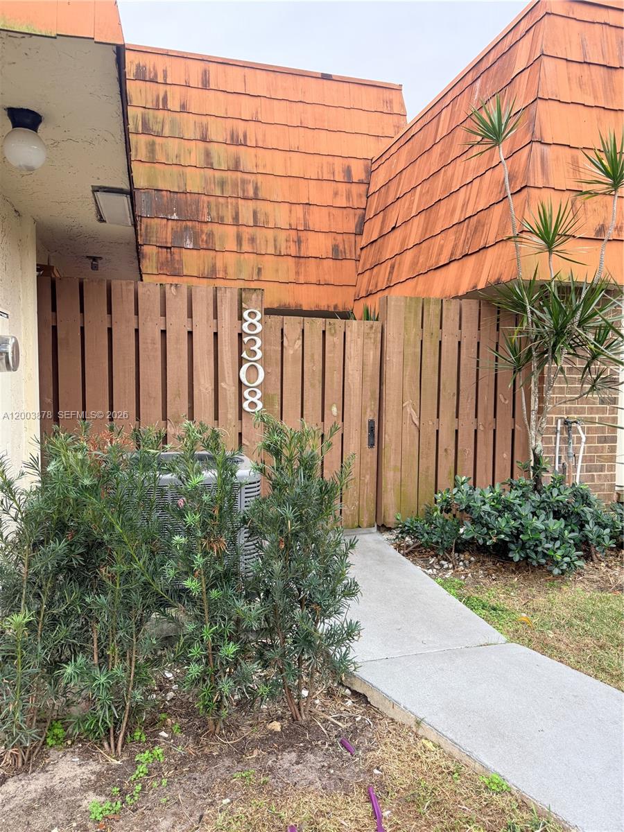 WOODVILLE - Residential