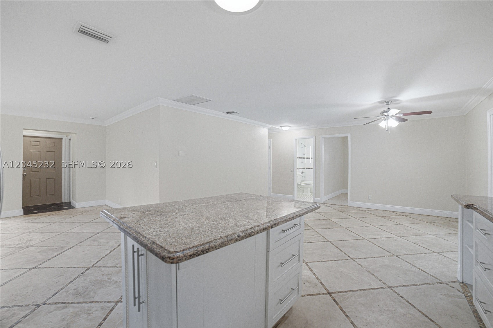 HOLLYWOOD LAKES SECTION - Residential