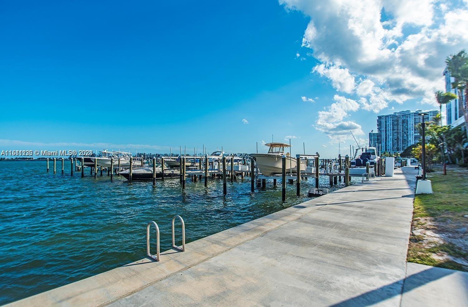 BRICKELL PLACE CONDO - Residential Lease