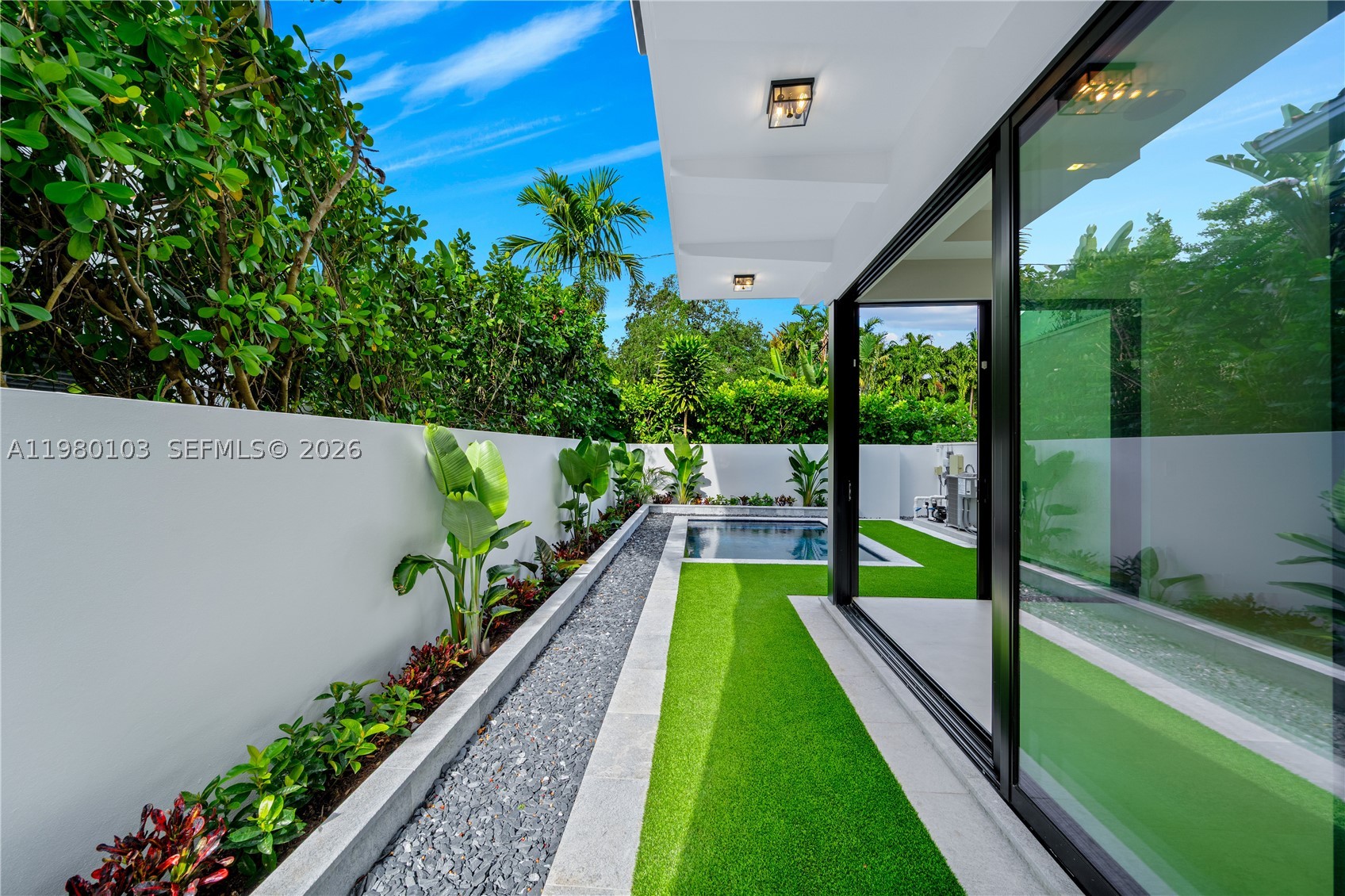 CORAL GABLES BILTMORE SEC - Residential