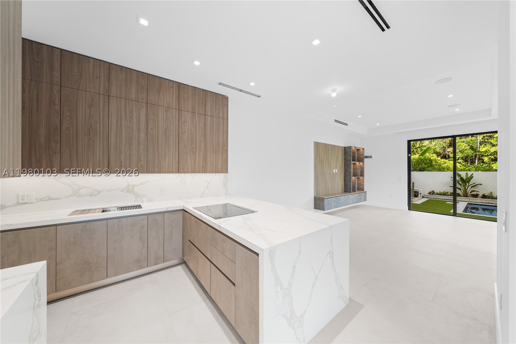 CORAL GABLES BILTMORE SEC - Residential