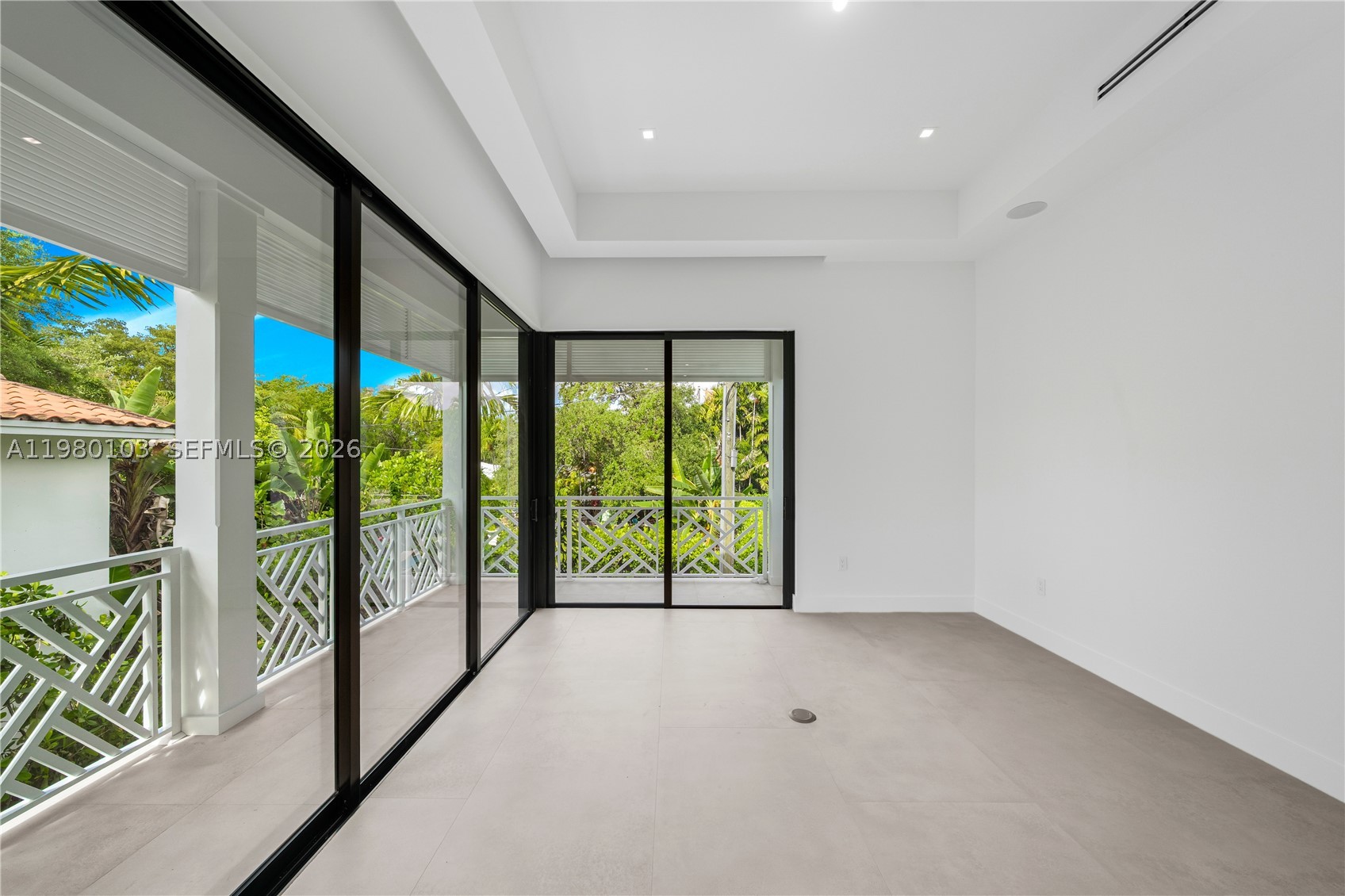 CORAL GABLES BILTMORE SEC - Residential
