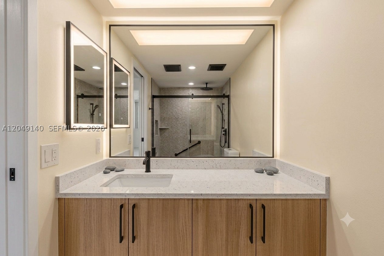 NO 60 PALM-AIRE COUNTRY C - Residential