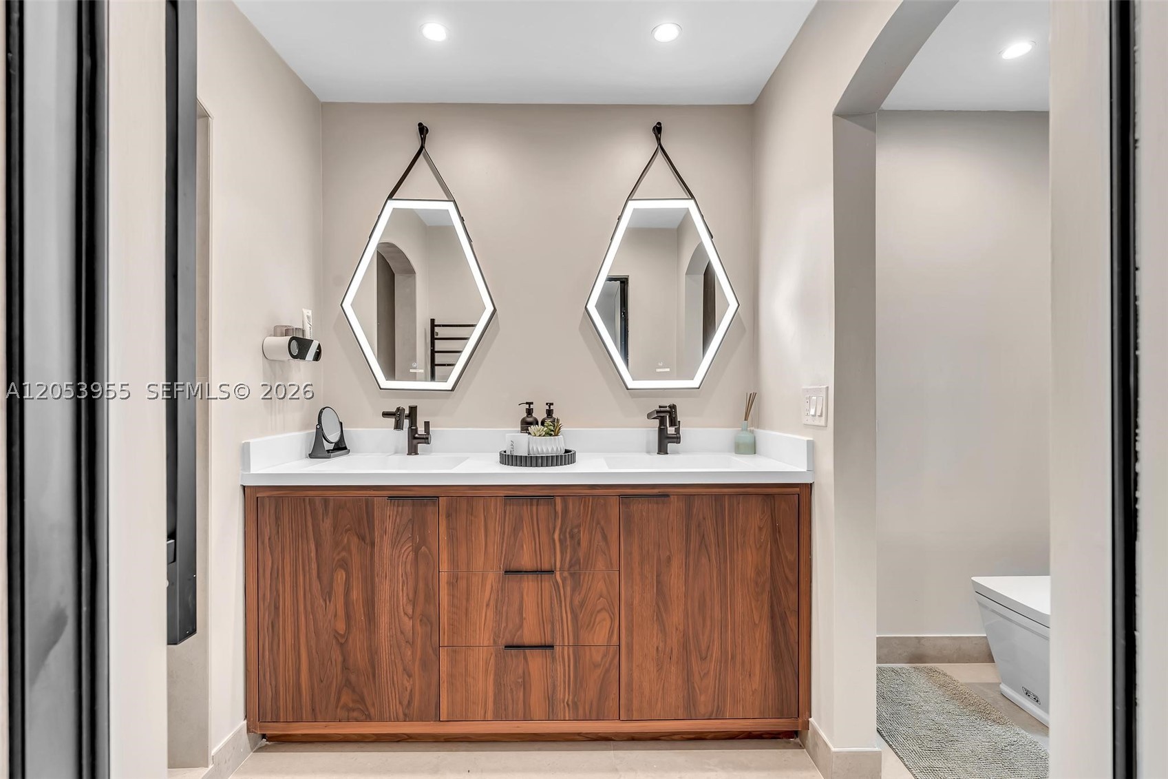 SKOMILL SECTION TWO - Residential Lease