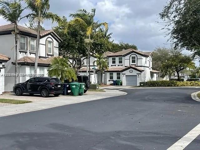 DORAL ISLES NORTH SEC TWO - Residential Lease