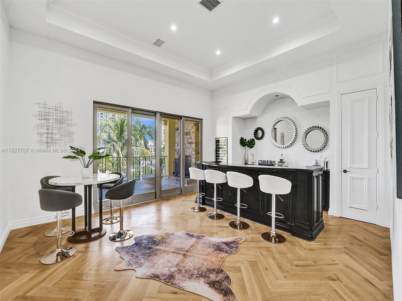 Villa Flora Williams Islan - Residential