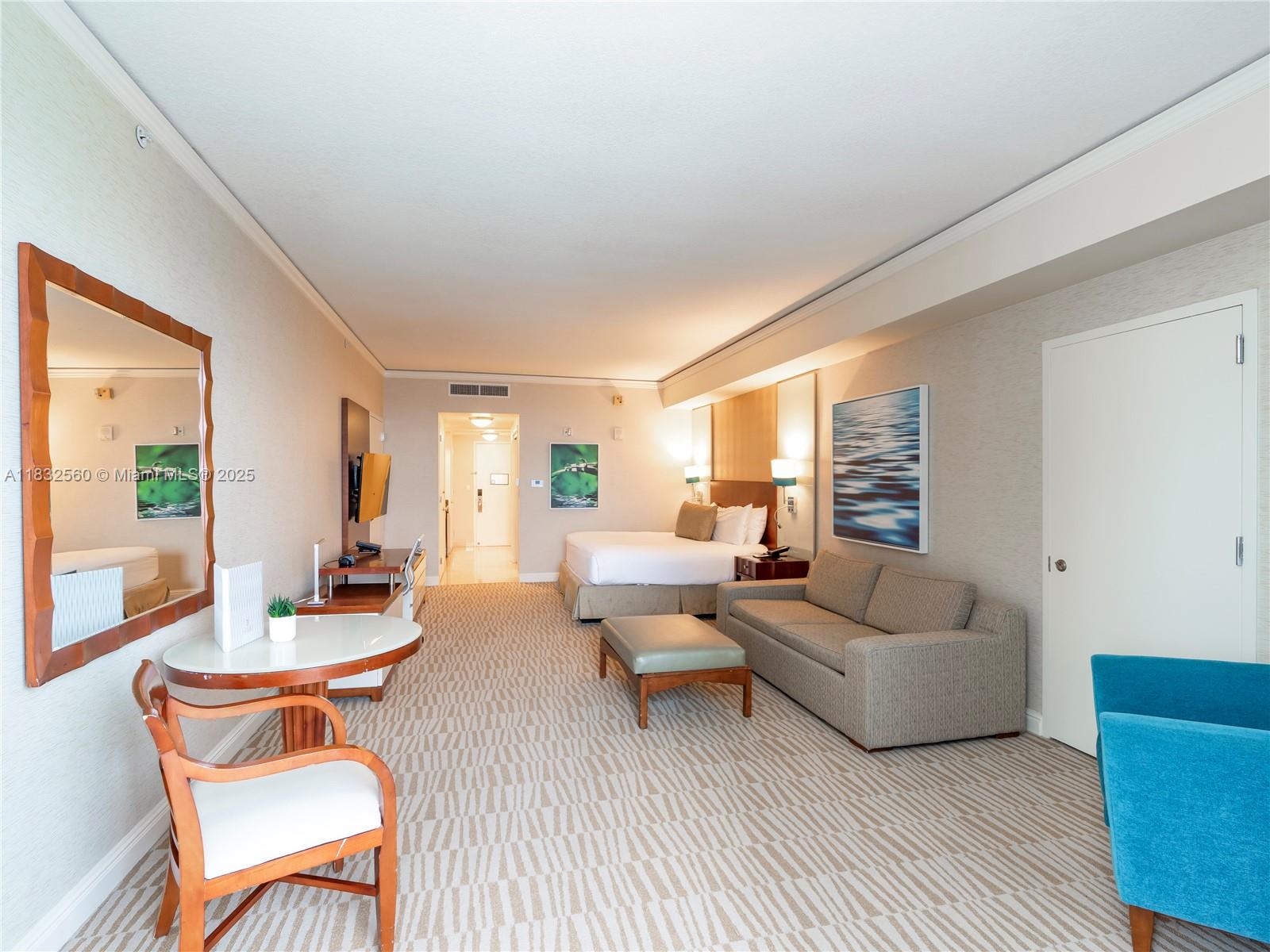 TRUMP INTERNATIONAL SONES - Residential