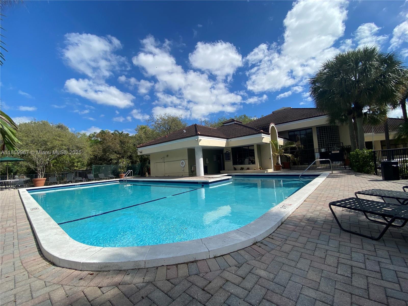 MARINA OAKS CONDO - Residential Lease