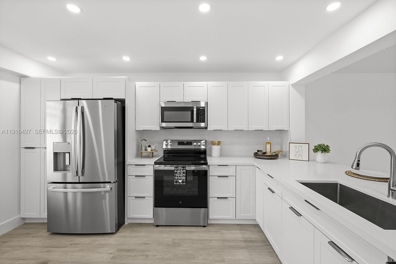 BUCKINGHAM EAST AT CENTUR - Residential