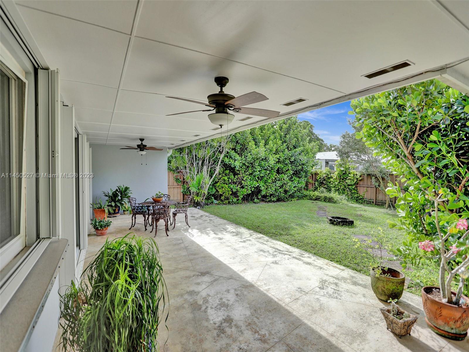 MIAMI LAKES SEC 4 - Residential
