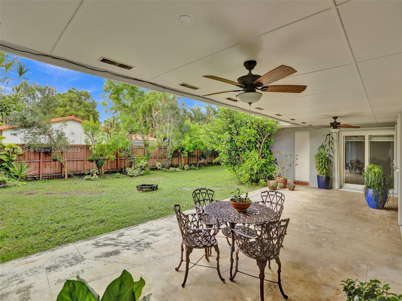 MIAMI LAKES SEC 4 - Residential