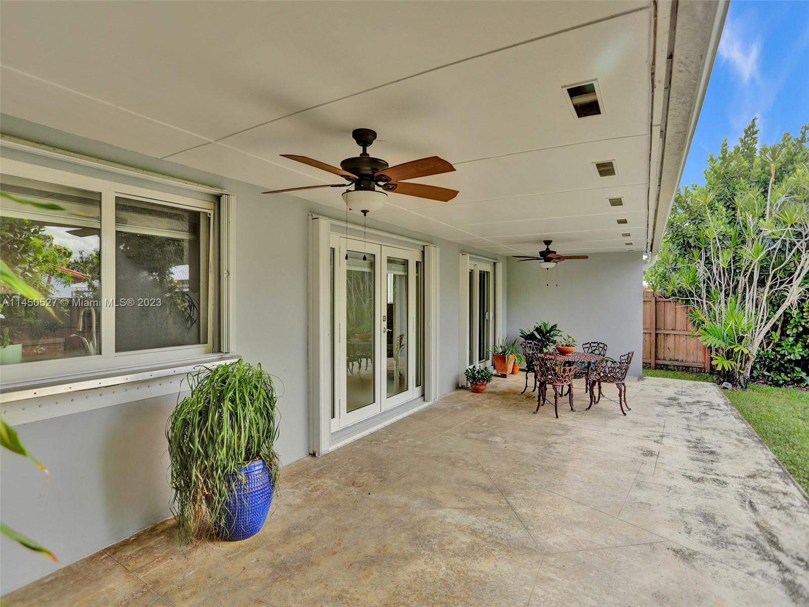 MIAMI LAKES SEC 4 - Residential