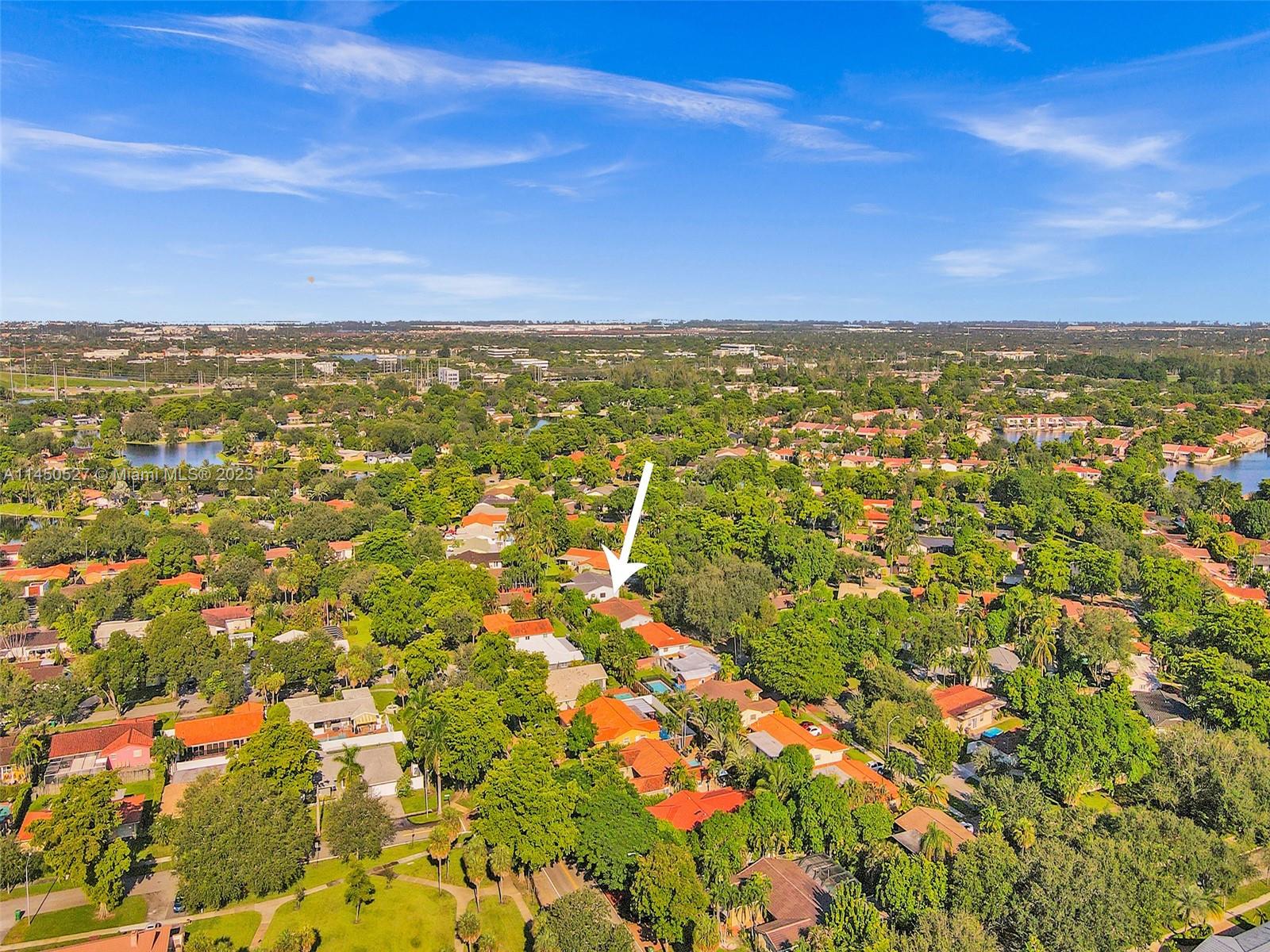 MIAMI LAKES SEC 4 - Residential