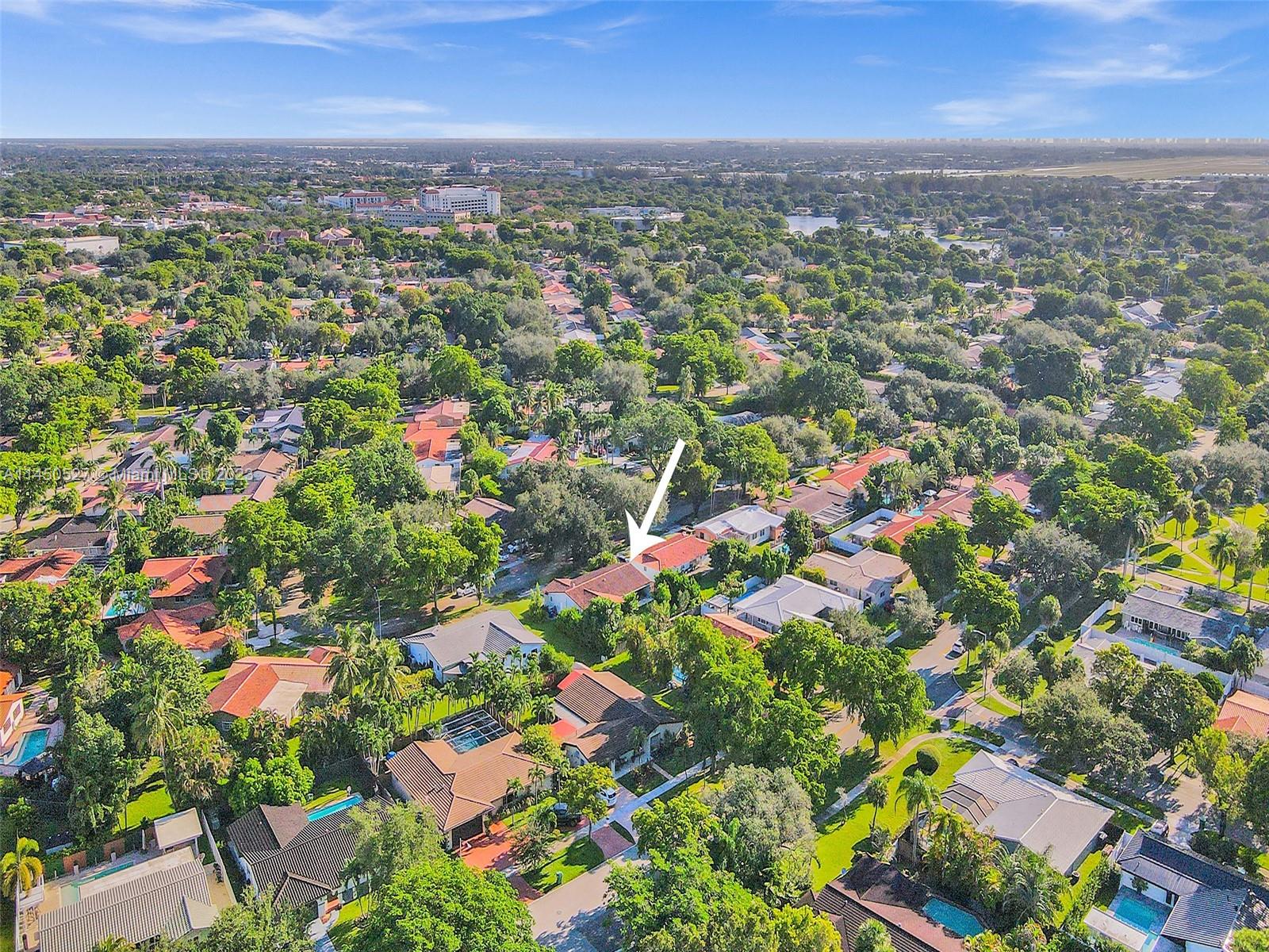 MIAMI LAKES SEC 4 - Residential