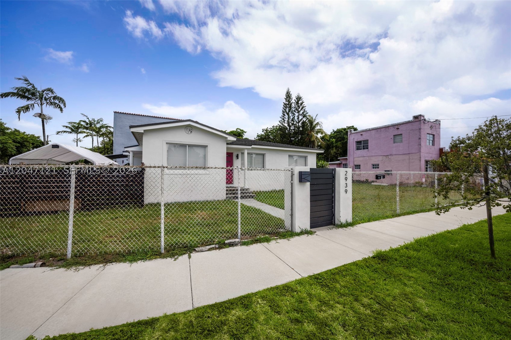 CAROLINA HEIGHTS 2ND SEC - Residential