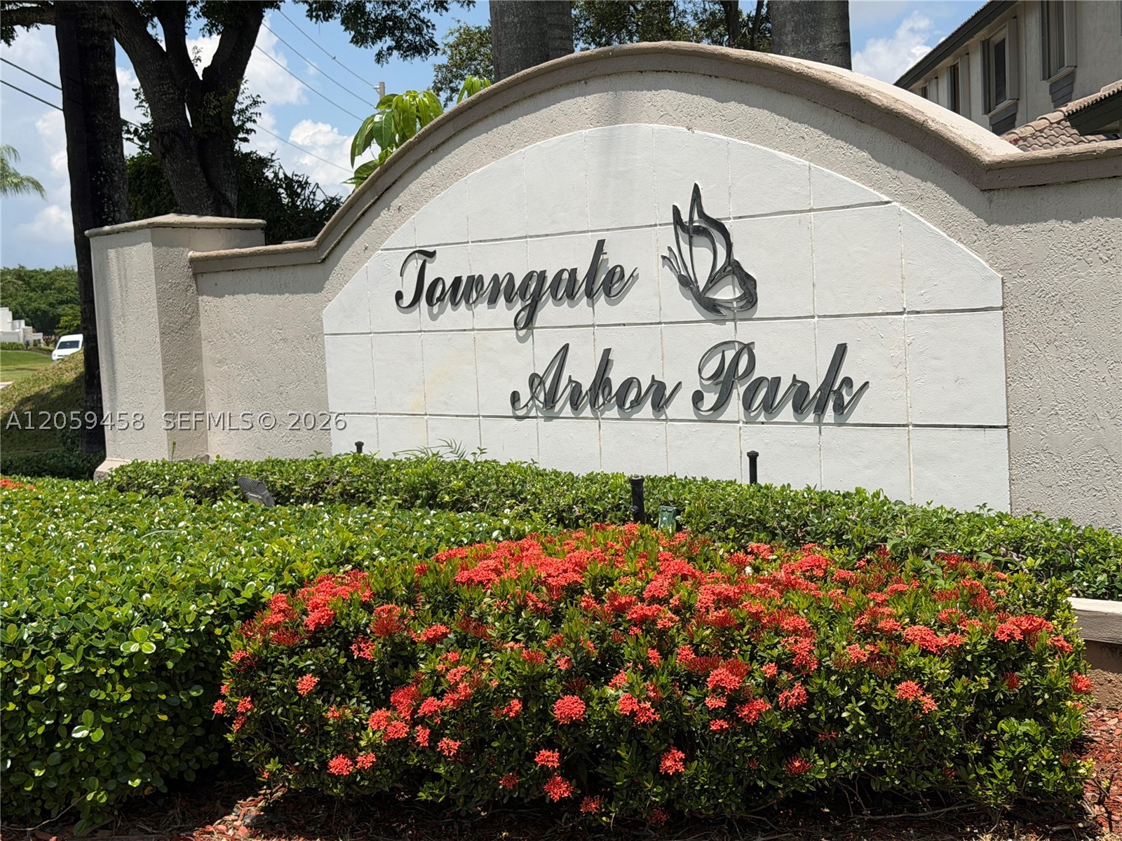 Welcome to this beautifully maintained 3-bedroom, 2.5-bathroom townhouse with an attached garage, ideally located in the highly sought-after Town Gate North at Arbor Park community. Offering nearly 2,000 square feet of thoughtfully designed living space, this spacious residence features generously sized rooms, a functional layout, and comfortable living areas throughout.
Enjoy the privacy of a custom-gated front patio, relax on the upstairs balcony, and appreciate the convenience of dual entrances/exits. With its desirable location, ample space, and inviting features, this home offers the perfect blend of comfort, style, and everyday convenience.