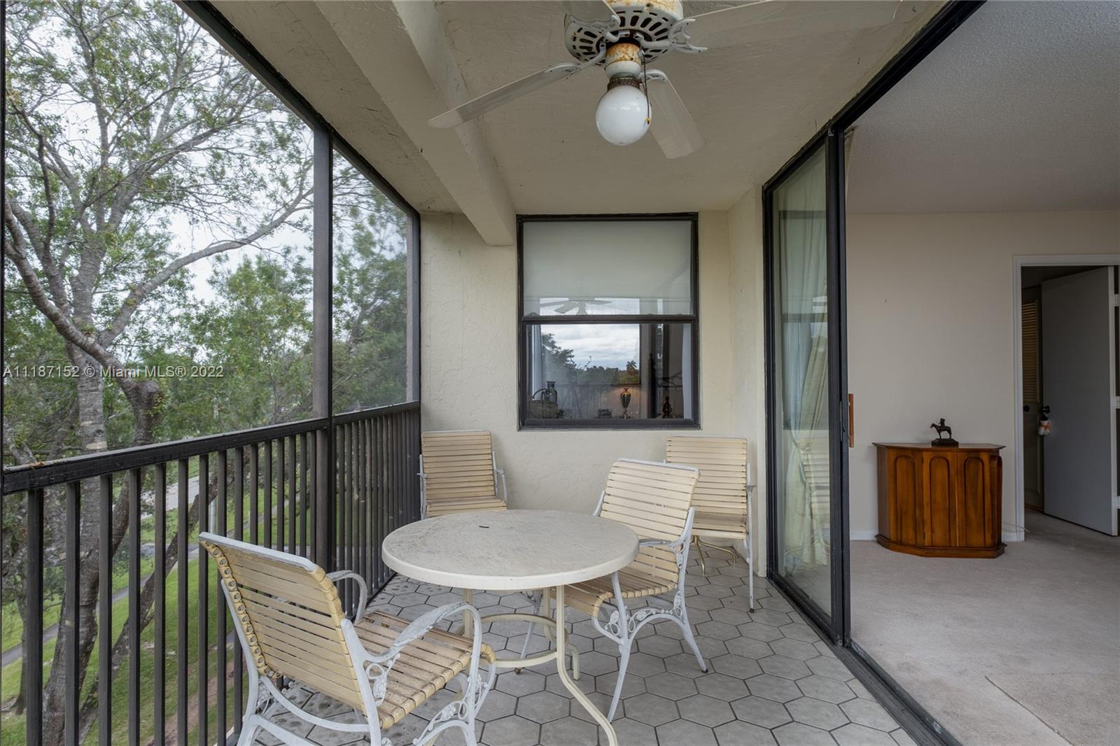 ROYAL PALM AT PLANTATION - Residential