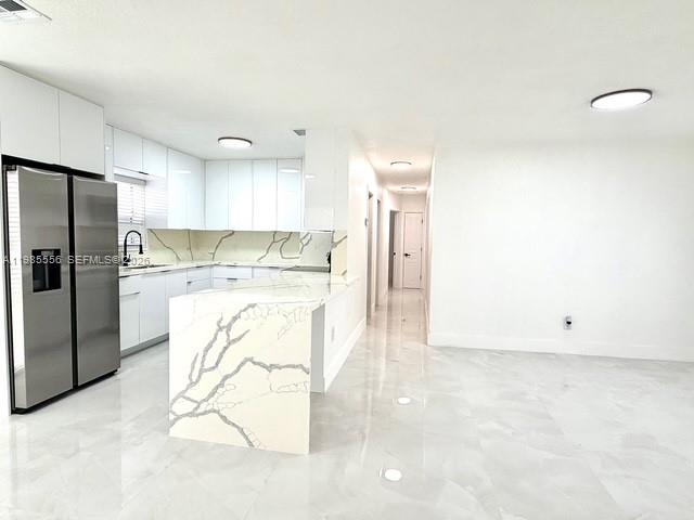 MARK-ALAN MANOR - Residential