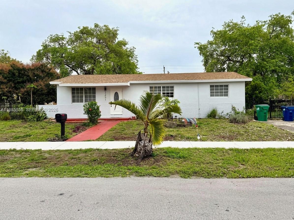 This updated single-family home features a modern kitchen with new cabinets and quartz countertops, renovated bathrooms, and new flooring throughout. Major upgrades include a newer roof and brand-new windows. Sitting on a spacious lot, there’s plenty of room to enjoy the outdoors. With 1,229 sq ft, it’s a comfortable, stylish home ready for its next owner.