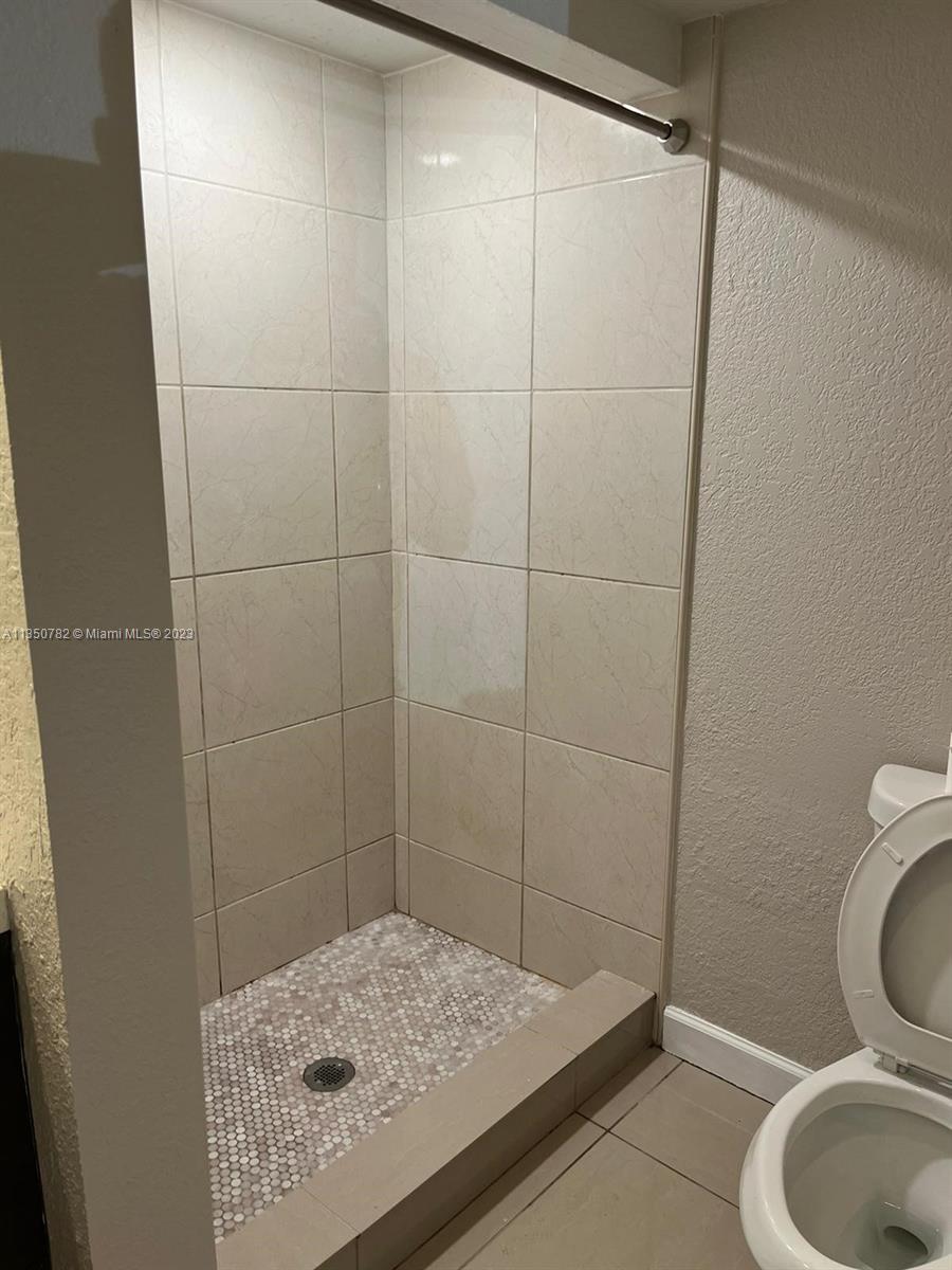 VERSAILLES GARDENS CONDO - Residential Lease