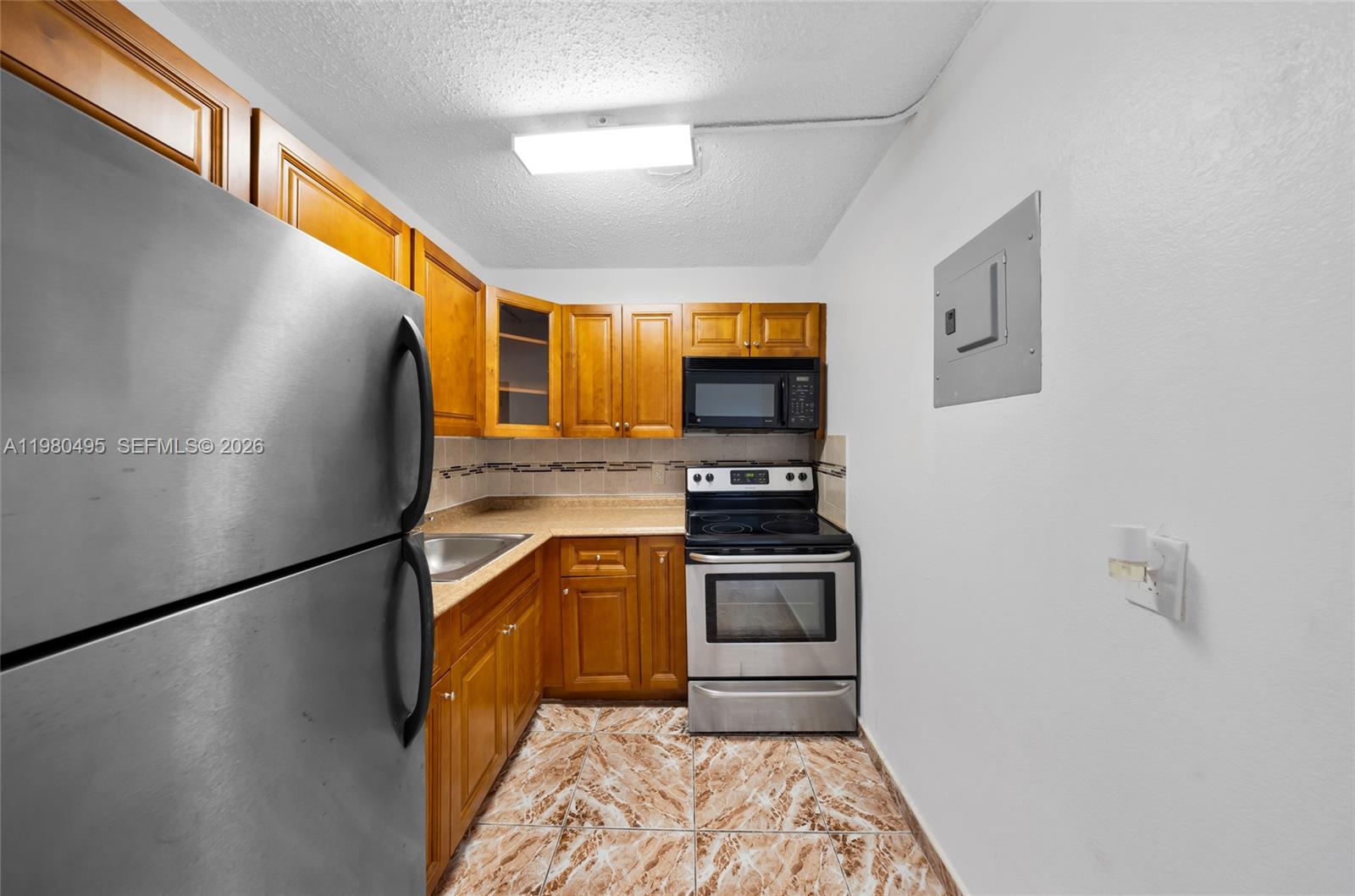 NEW WORLD CONDO APTS II - Residential