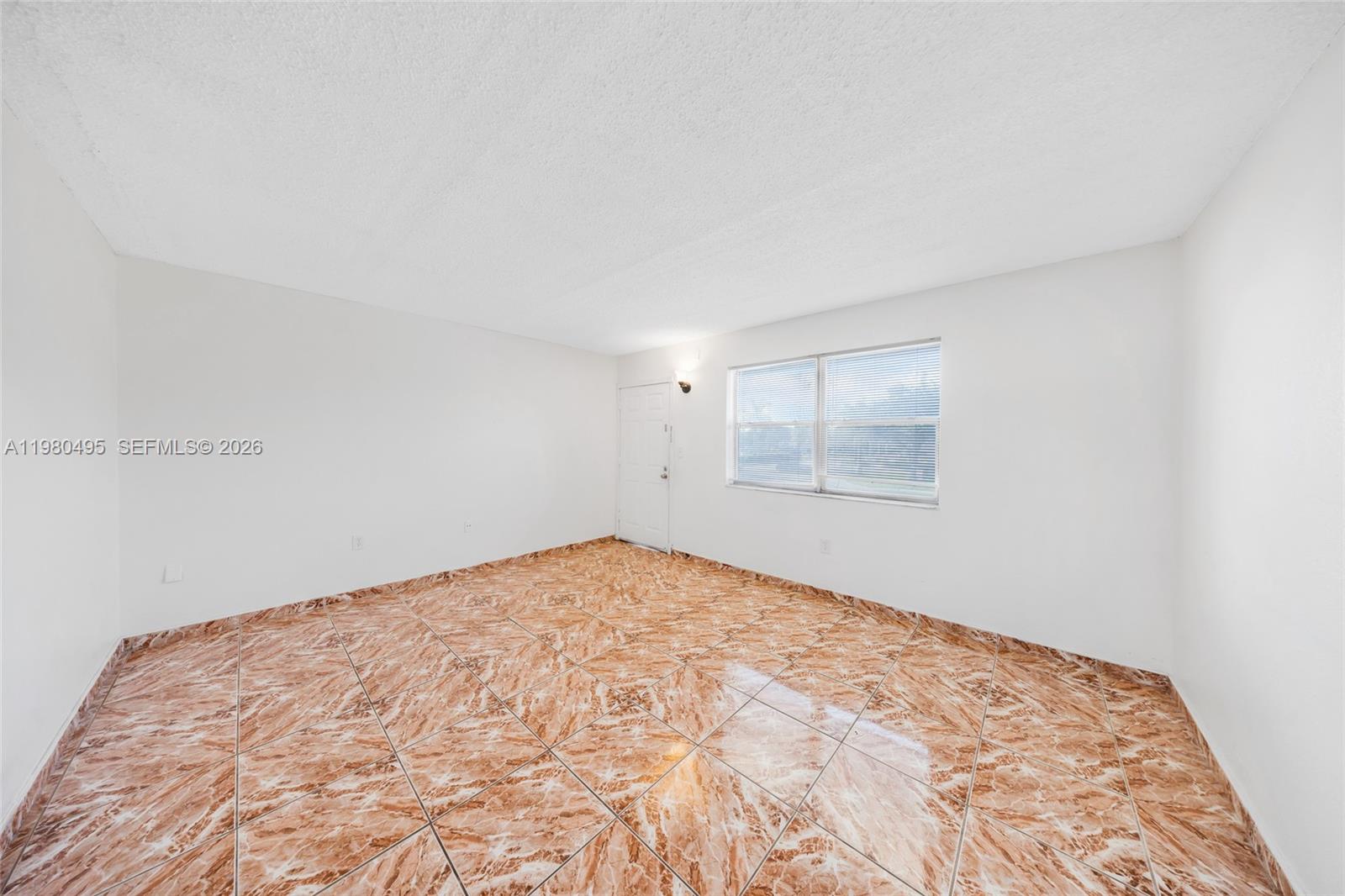 NEW WORLD CONDO APTS II - Residential